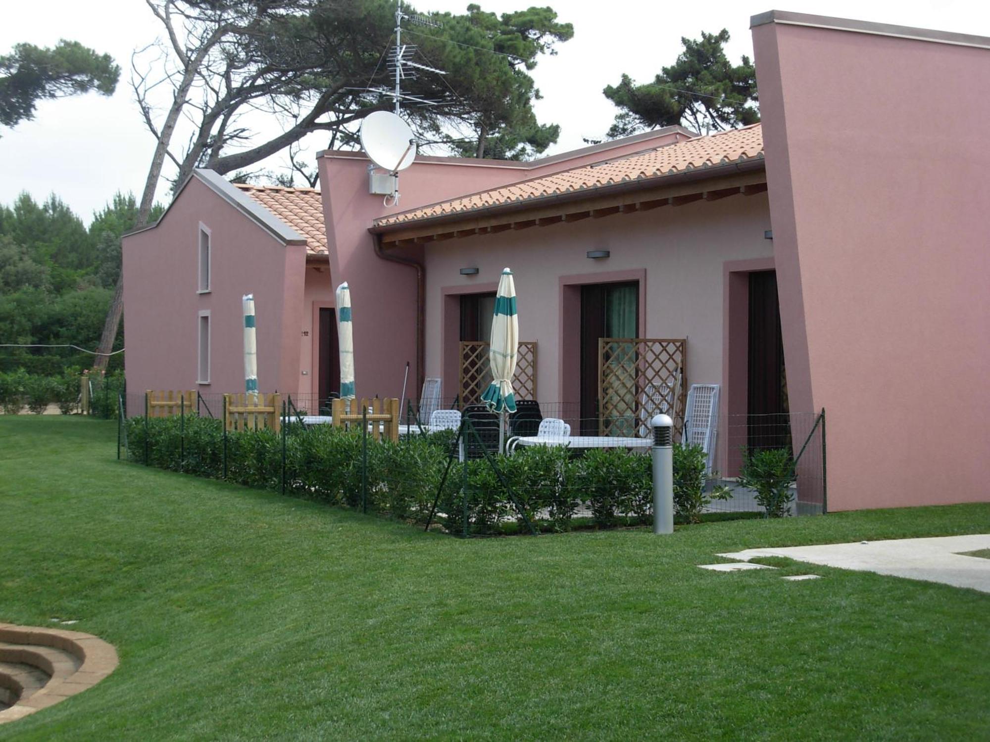 Miramare Resort Tirrenia Exteriér fotografie